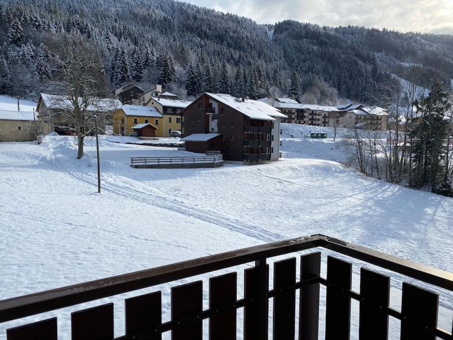 Charmant Appartement Au Pied Des Pistes De Lélex المظهر الخارجي الصورة